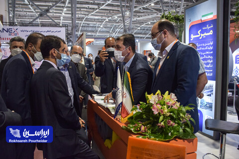 بازدید مدیرعامل شرکت فولاد مبارکه از غرفه شرکت‌های زیرمجموعه در نمایشگاه متالکس
