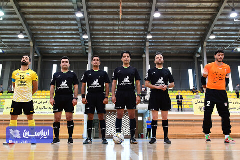 رقابت‌ تیم های فوتسال سپاهان و مس سونگون