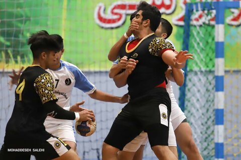 راهیابی اصفهانی‌ها به فینال هندبال نوجوانان کشور