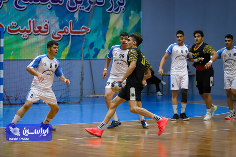 نیمه نهایی هندبال نوجوانان کشور