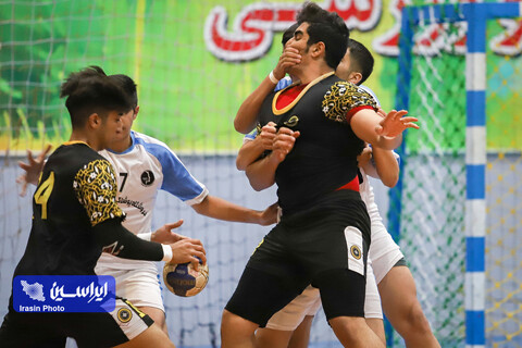 نیمه نهایی هندبال نوجوانان کشور