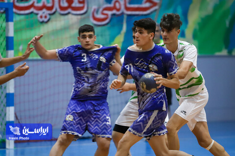 نیمه نهایی هندبال نوجوانان کشور