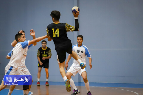 نیمه نهایی هندبال نوجوانان کشور