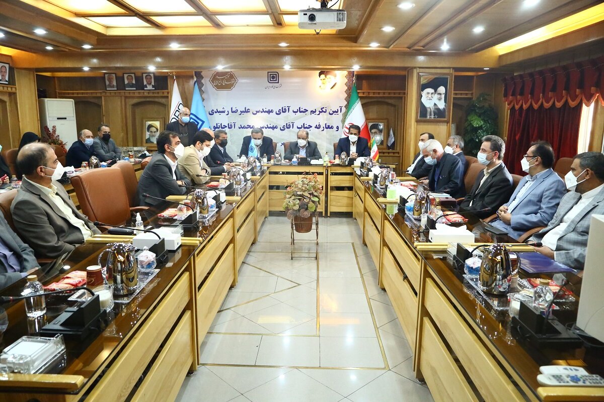 شرکت ملی فولاد استراتژی نوینی برای حرکت‌های آینده داشته باشد