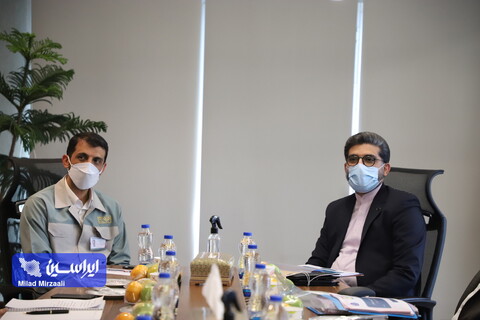 گام‌های دو صنعت بزرگ برای پشتیبانی از تولید/ ایران‌خودرو و فولاد مبارکه دو بازوی استراتژیک برای توسعه اقتصادی کشور