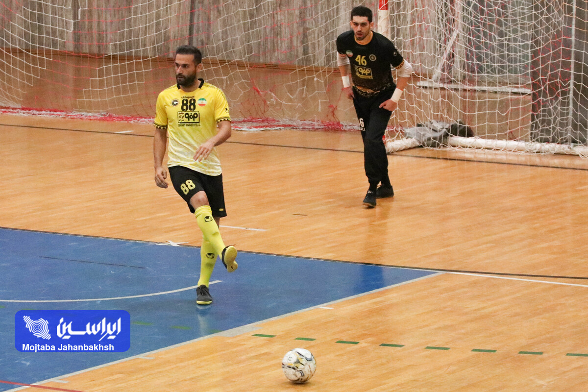 سپاهان ۴ _ فولاد زرند ۳/ سپاهان برنده دیدار فولادی‌ها