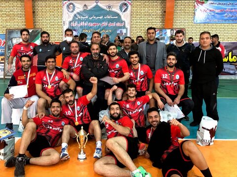 قهرمانی هوانیروز اصفهان در رقابت‌های هندبال نزاجا