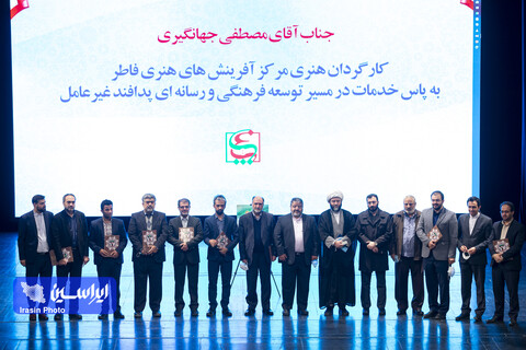 رسانه‌ها با یکدیگر همگرا باشند/ ابتکار عمل نیاز اولیه رسانه پایدار است