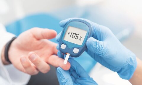 نوار تست قندخون بیمه شد / پوشش ۷۵ درصدی ۴ داروی پرمصرف