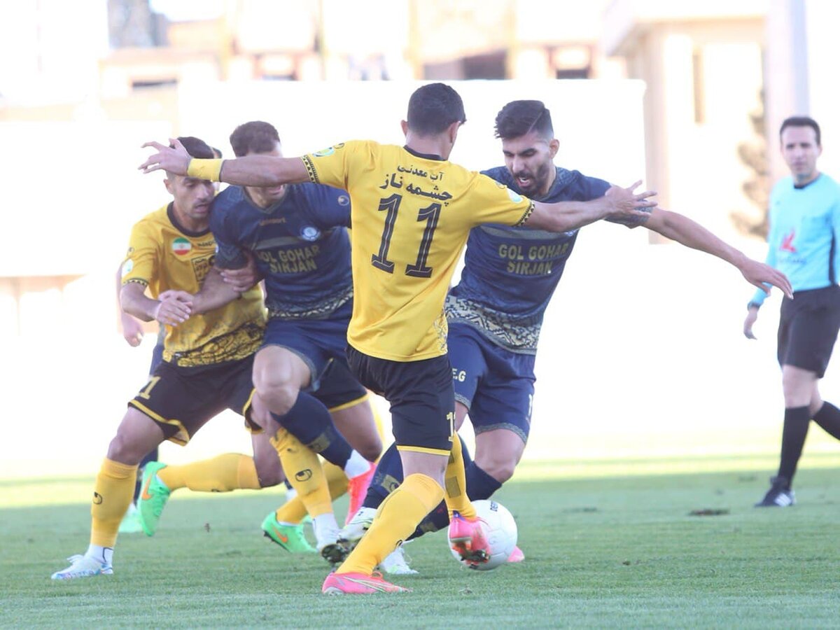 طلایی پوشان، سپاهان همیشگی نبودند/شکست سنگین سپاهان در سیرجان