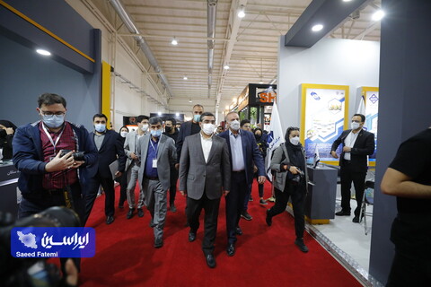 بازدید معاون امور صنایع وزارت صمت از غرفه گروه فولاد مبارکه در هجدهمین نمایشگاه بین‌المللی ایران‌متافو