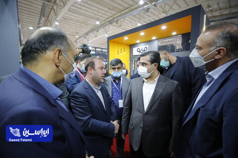 بازدید معاون امور صنایع وزارت صمت از غرفه گروه فولاد مبارکه در هجدهمین نمایشگاه بین‌المللی ایران‌متافو