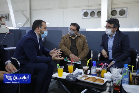 بازدید دستیار ویژه وزیر صمت از غرفه گروه فولاد مبارکه در نمایشگاه ایران‌متافو