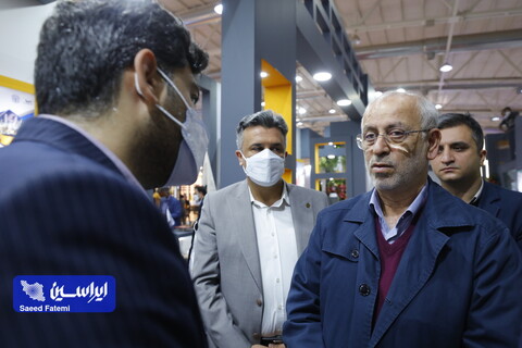 بازدید رئیس کمیسیون صنایع و معادن مجلس شورای اسلامی از غرفه گروه فولاد مبارکه در نمایشگاه متالورژی(ایران‌متافو)