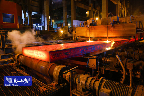 رکورد زنی ورق گرم و تختال فولاد مبارکه