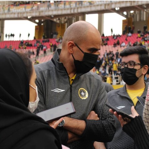 باید دو شکست اخیر را پشت سر بگذاریم/آرزوی قهرمانی سپاهان را دارم