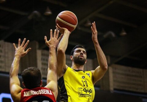 رقابت سخت زردپوشان سپاهان و پالایش نفت