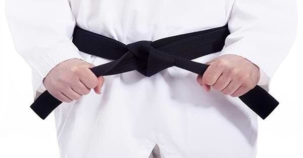 دوره مربیگری و ارتقا کمربند مشکی دفاع شخصی 