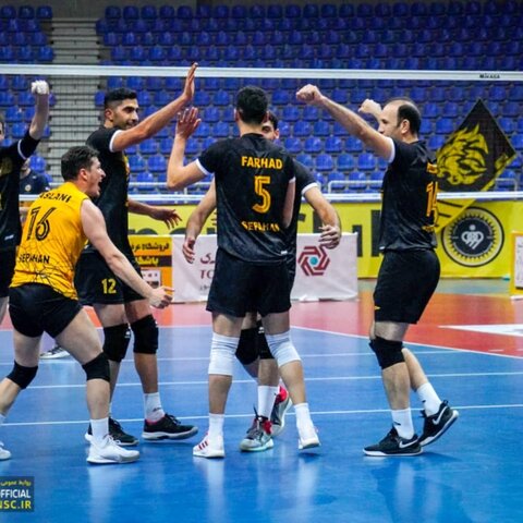 مصاف شاگردان محمدی‌راد با تیم راهیاب ملل مریوان