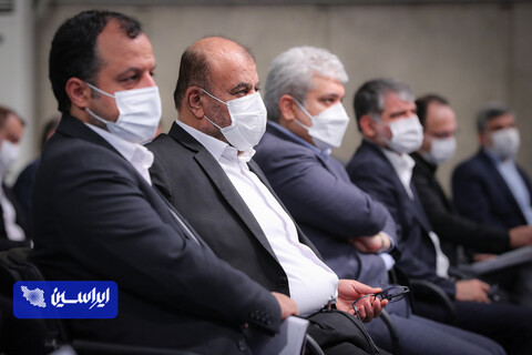 رهبر انقلاب در دیدار تولیدکنندگان و فعالان اقتصادی: