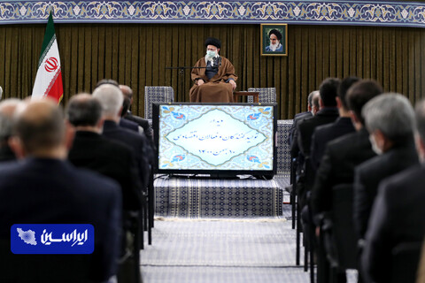 رهبر انقلاب در دیدار تولیدکنندگان و فعالان اقتصادی: