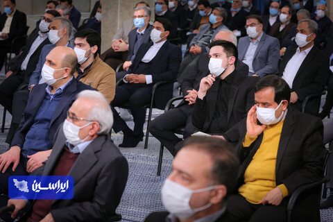 رهبر انقلاب در دیدار تولیدکنندگان و فعالان اقتصادی: