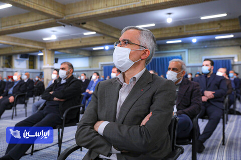 رهبر انقلاب در دیدار تولیدکنندگان و فعالان اقتصادی: