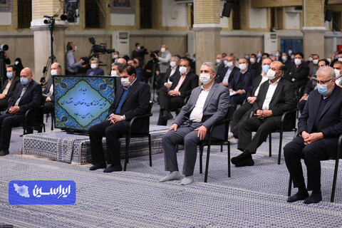 رهبر انقلاب در دیدار تولیدکنندگان و فعالان اقتصادی: