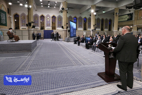 رهبر انقلاب در دیدار تولیدکنندگان و فعالان اقتصادی: