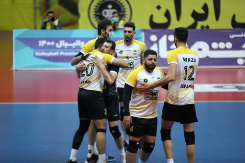 برنامه حضور سپاهان در مسابقات پلی‌آف والیبال