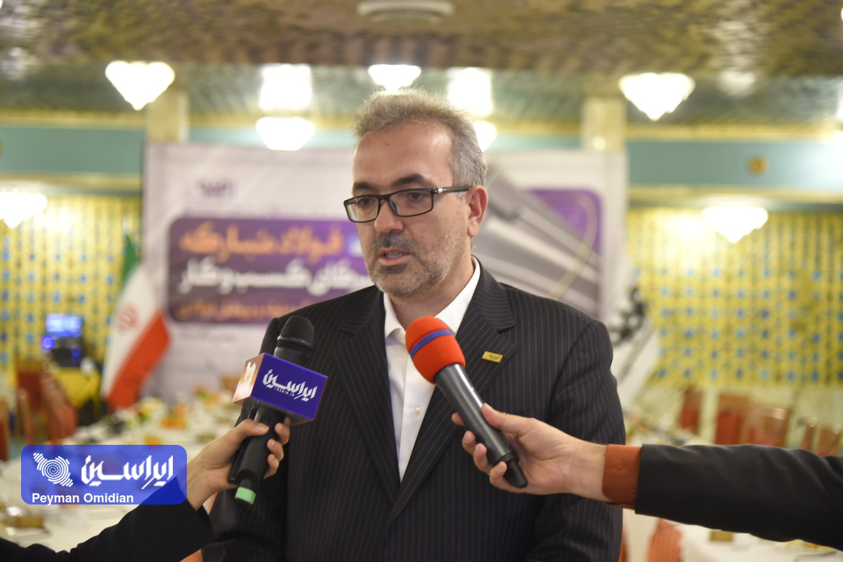 تولید و عرضه ورق با ضخامت کم با افتتاح نورد گرم دو 