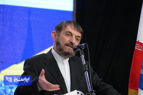 نمره صنعت فولاد در ایران بیست است