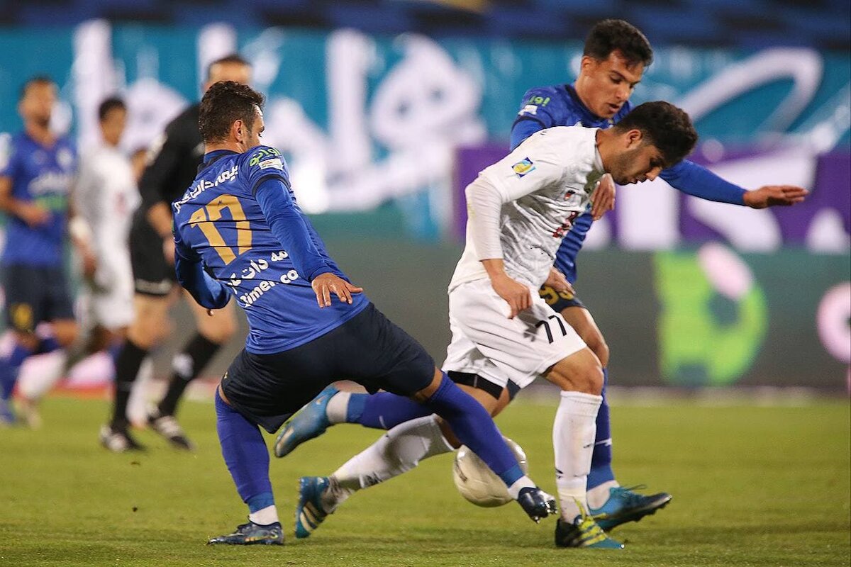 ذوب‌آهن صفر _ استقلال یک/ رستگاری در ثانیه پایانی