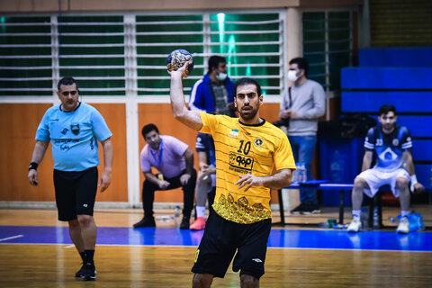 آغاز مرحله پلی‌آف لیگ برتر هندبال/ سپاهان به مصاف مس می‌رود