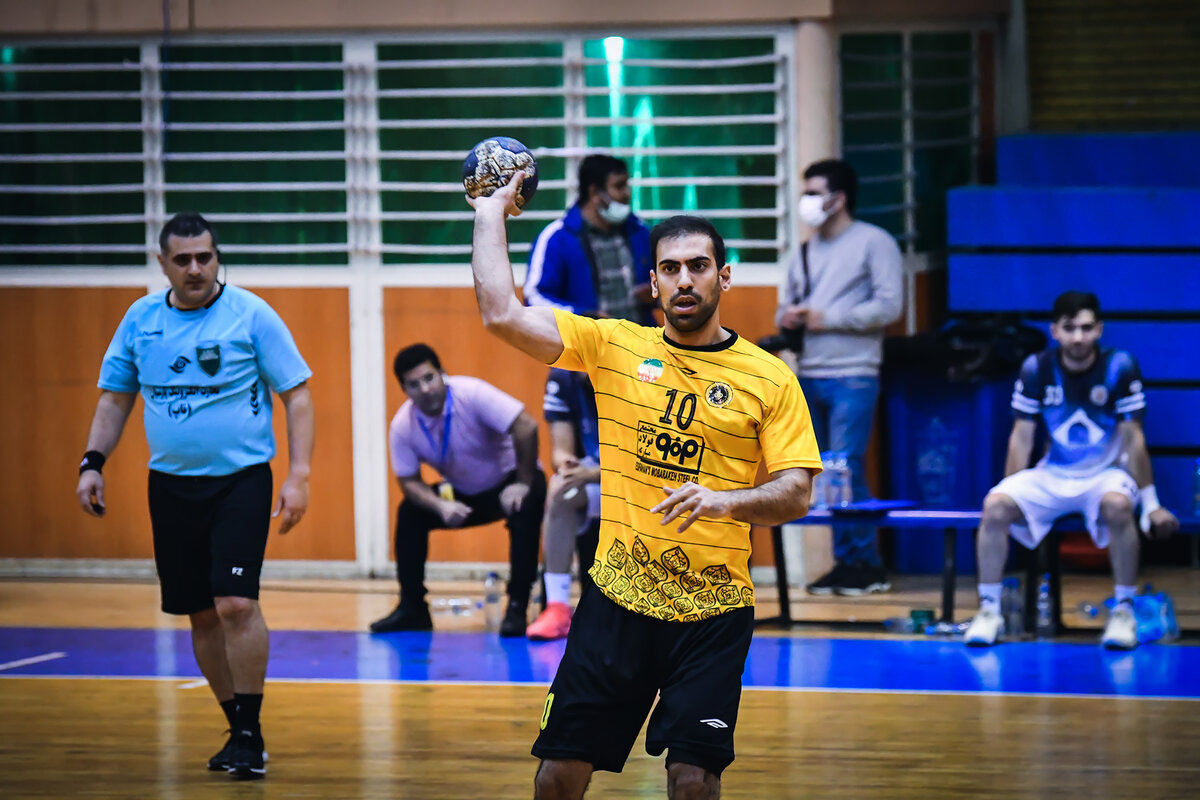 سپاهان _ شهید شاملی/ جدال صدرنشینی