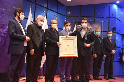 فولاد مبارکه برای چهارمین بار موفق به دریافت تندیس زرین جایزه ملی تعالی سازمانی شد