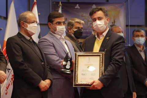 باشگاه فولاد مبارکه سپاهان گواهی «تعهد به تعالی» را دریافت کرد