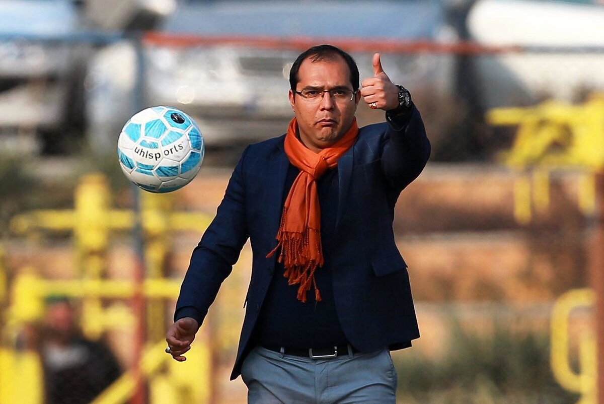  مدیران باشگاه مس رفسنجان استعفای ربیعی را قبول نکردند