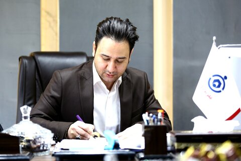 مهندسان برای عزت و سرافرازی ایران اسلامی مجاهدت می‌کنند