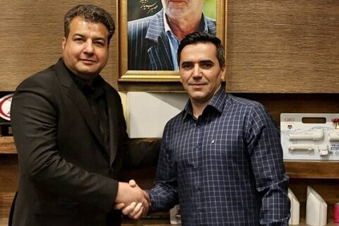 گیتی پسند قرارداد کشاورز را تمدید کرد