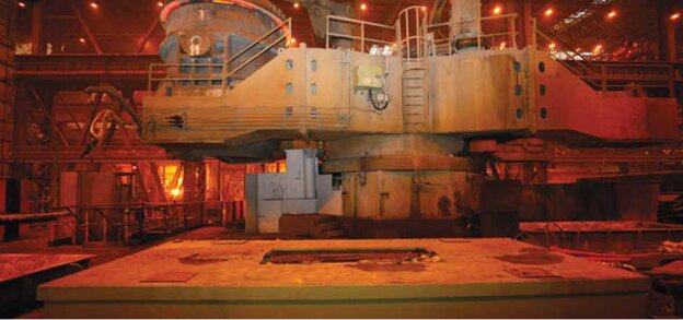 اجرای کامل تعمیرات اساسی ماشین ۴ ریخته‌گری فولاد مبارکه توسط کارشناسان داخلی