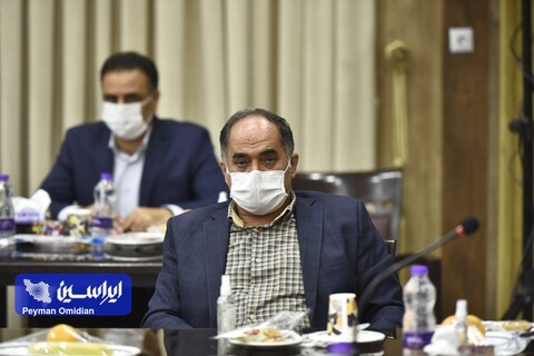 نشست هم‌اندیشی فولاد مبارکه با مراکز خدماتی و تبیین اهداف و استراتژی‌های ۱۴۰۱