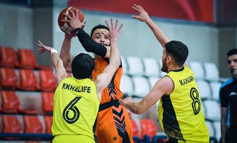 مس کرمان ۷۳ _ سپاهان ۶۱/ پایان کار طلایی‌پوشان