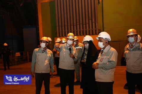 بازدید زهرا شیخی نماینده مردم اصفهان در مجلس شورای اسلامی  از خطوط تولید و تصفیه‌خانه شرکت فولاد مبارکه