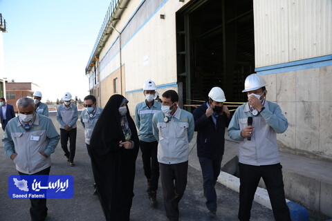 بازدید زهرا شیخی نماینده مردم اصفهان در مجلس شورای اسلامی  از خطوط تولید و تصفیه‌خانه شرکت فولاد مبارکه