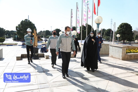 بازدید زهرا شیخی نماینده مردم اصفهان در مجلس شورای اسلامی  از خطوط تولید و تصفیه‌خانه شرکت فولاد مبارکه