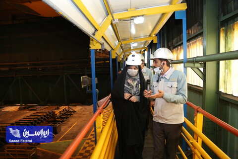 بازدید زهرا شیخی نماینده مردم اصفهان در مجلس شورای اسلامی  از خطوط تولید و تصفیه‌خانه شرکت فولاد مبارکه