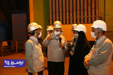 بازدید زهرا شیخی نماینده مردم اصفهان در مجلس شورای اسلامی  از خطوط تولید و تصفیه‌خانه شرکت فولاد مبارکه