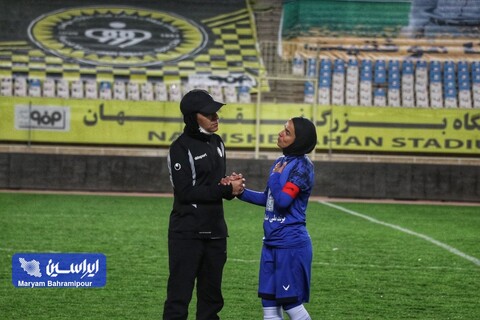 سپاهان ۴ _ نماینده البرز یک