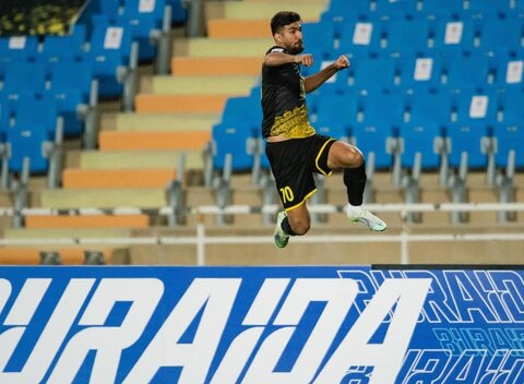 مغانلو رکورد آسیایی با پرسپولیس را می‌شکند؟